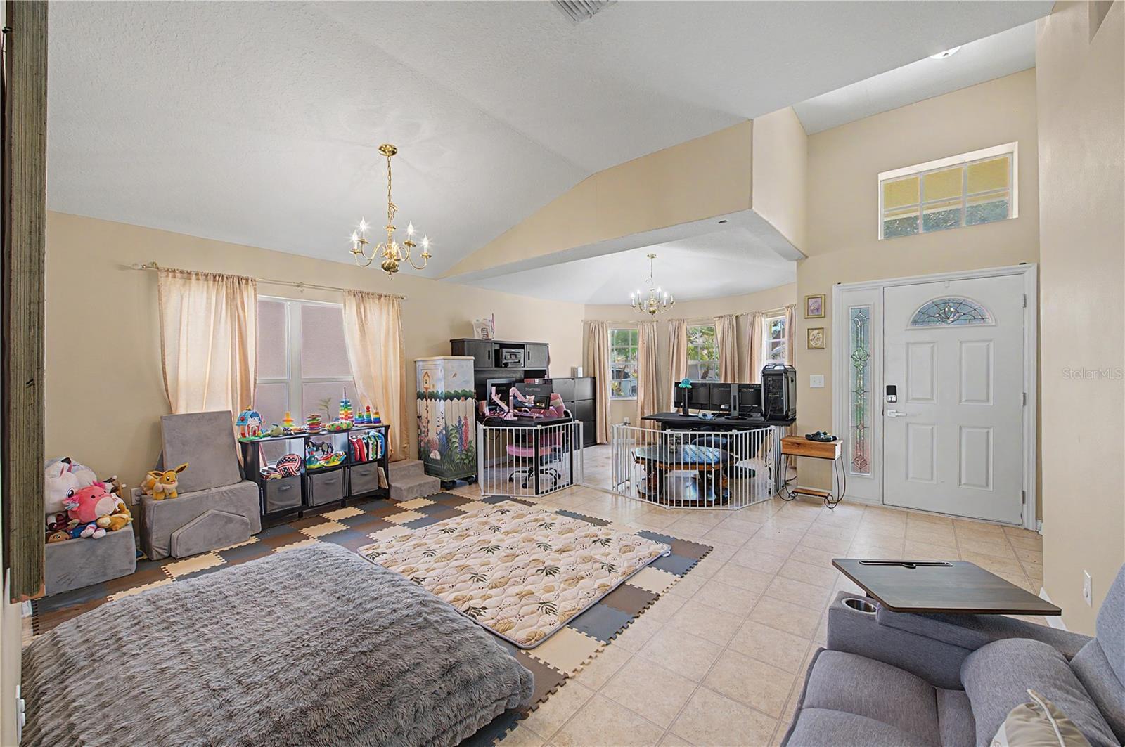 WHISPERING OAKS SECOND ADDITIO - Residential