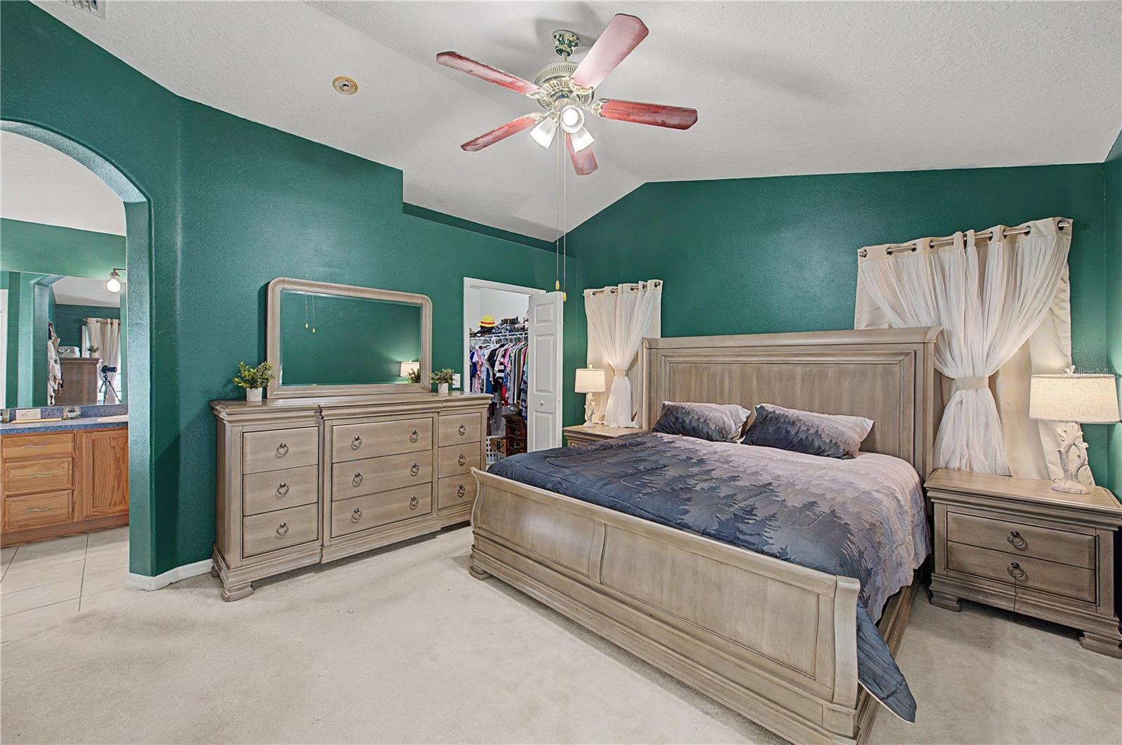 WHISPERING OAKS SECOND ADDITIO - Residential