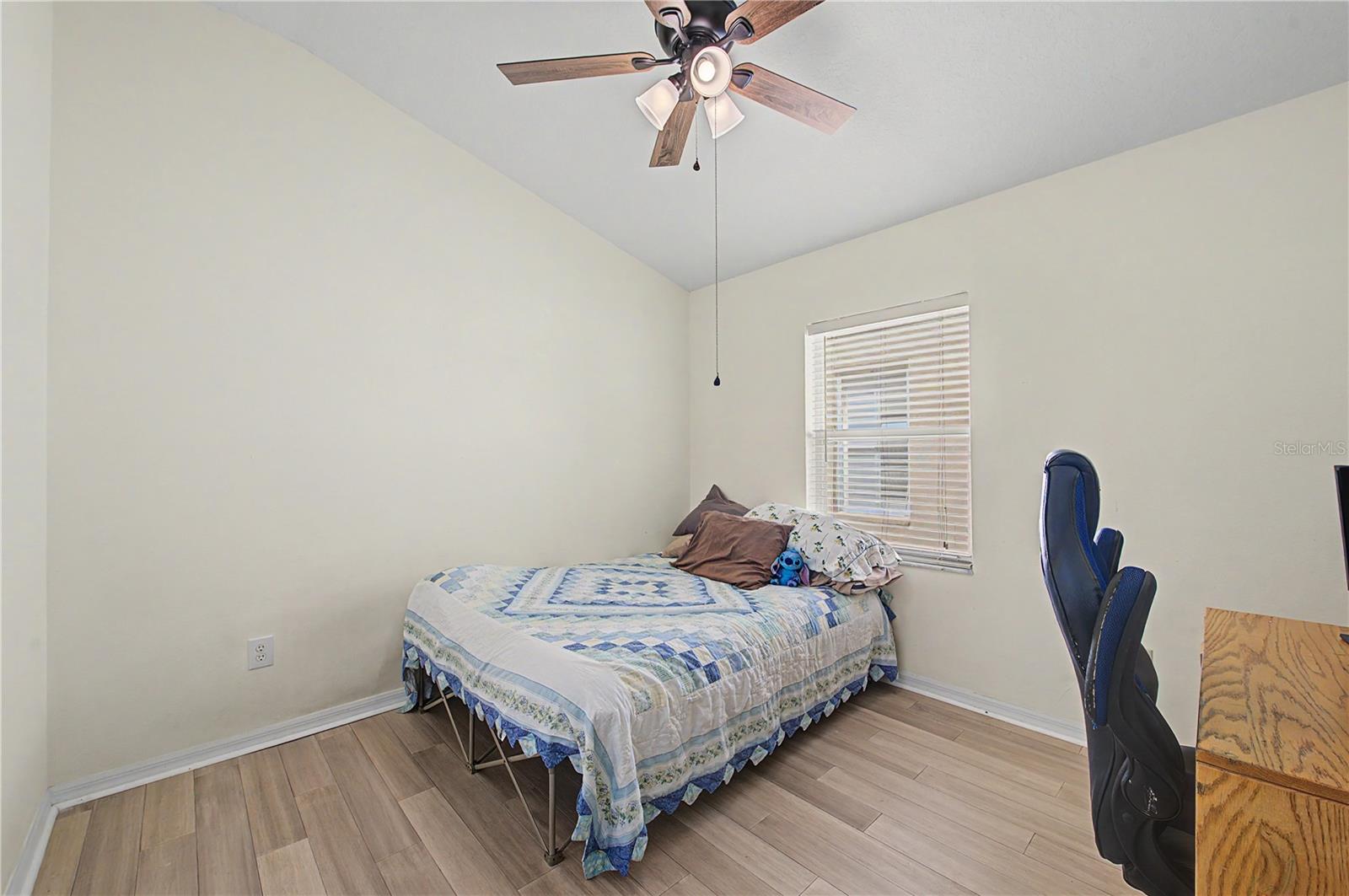 WHISPERING OAKS SECOND ADDITIO - Residential