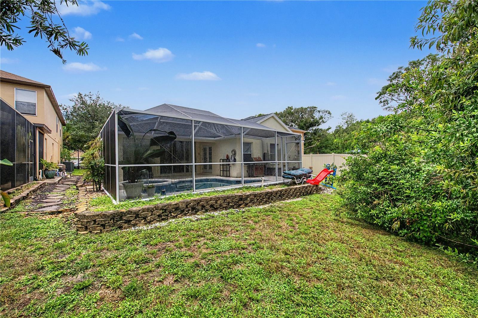 WHISPERING OAKS SECOND ADDITIO - Residential