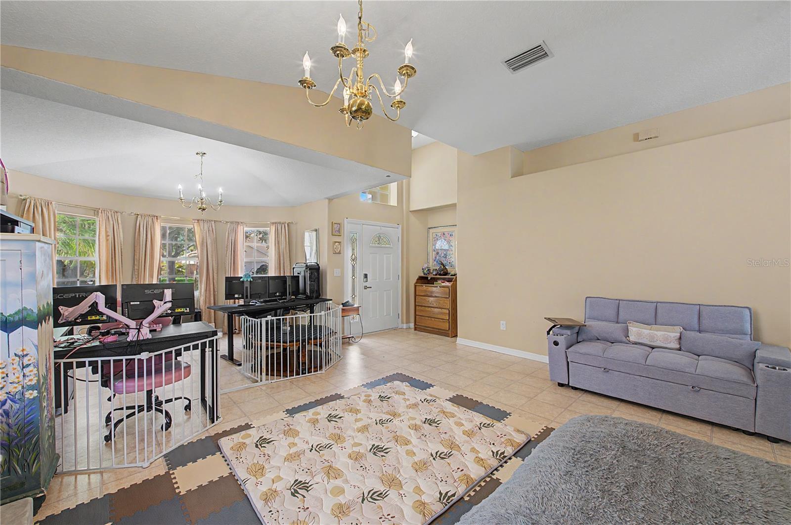 WHISPERING OAKS SECOND ADDITIO - Residential