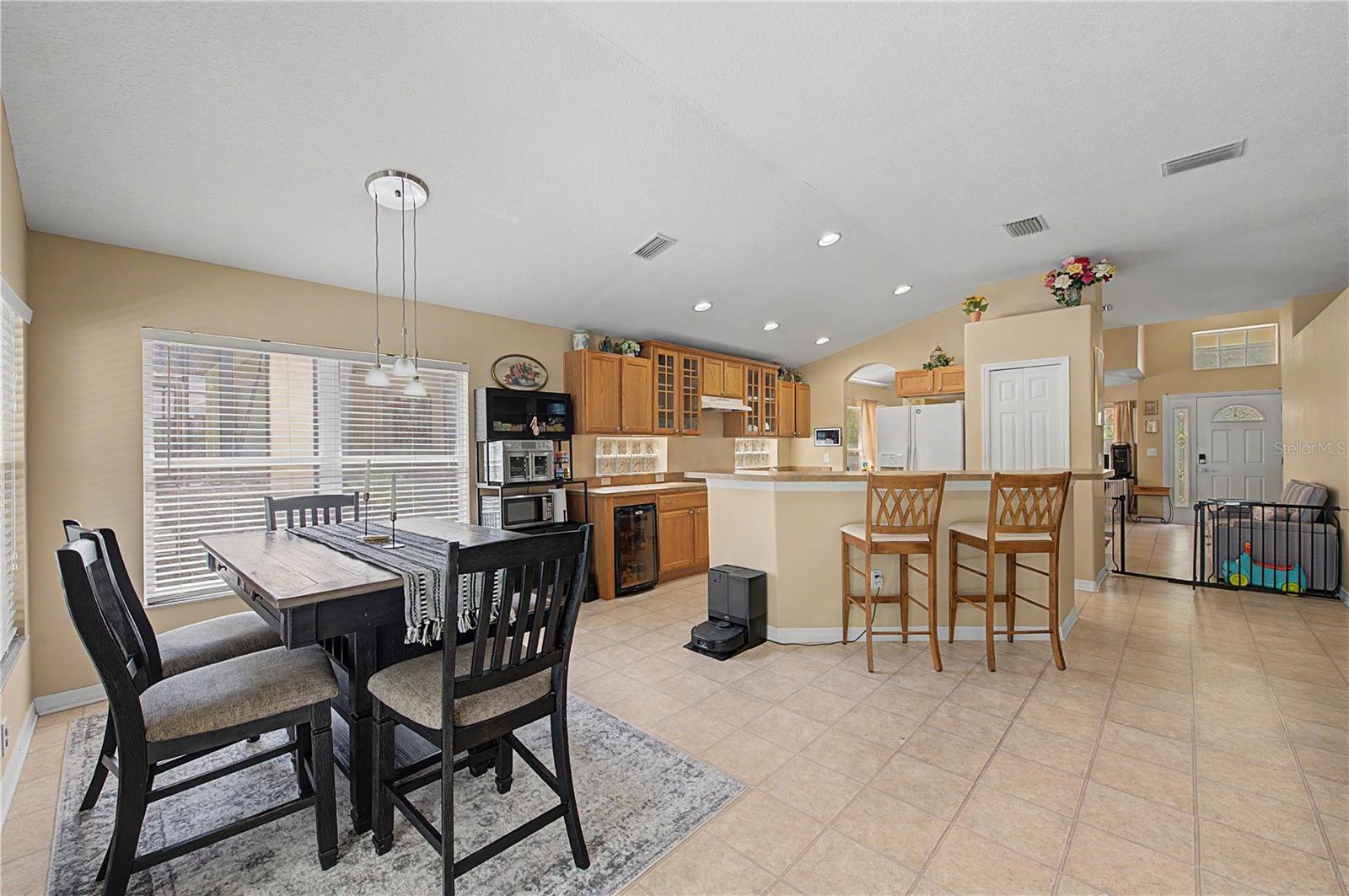 WHISPERING OAKS SECOND ADDITIO - Residential