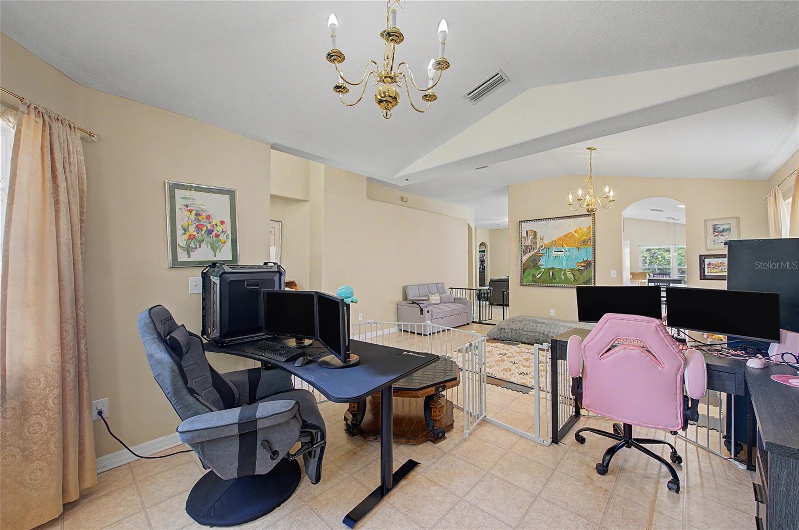 WHISPERING OAKS SECOND ADDITIO - Residential