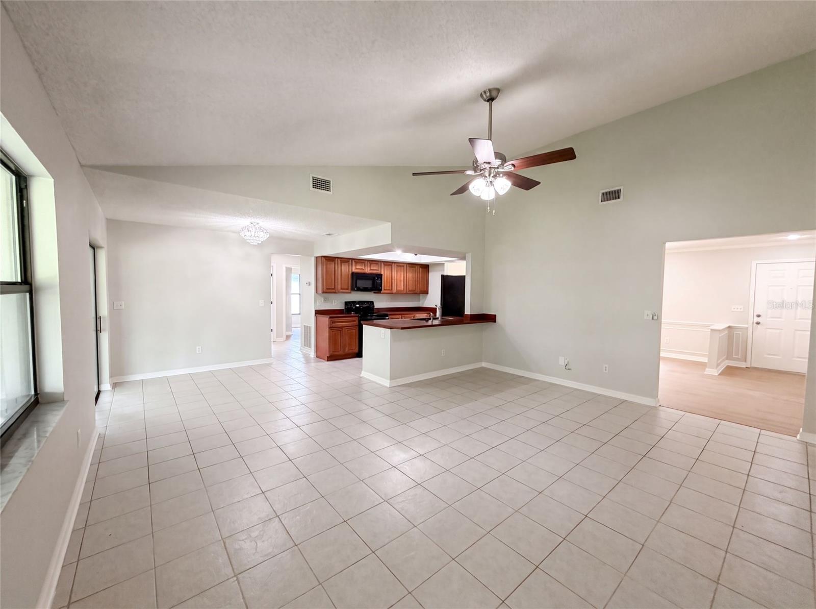 MARION OAKS UN 02 - Residential