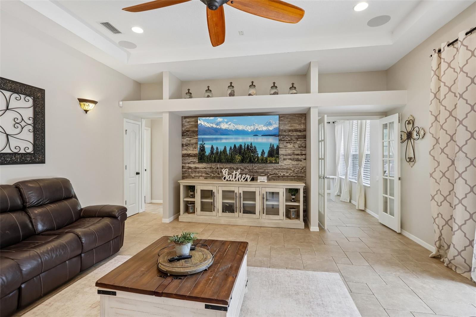 PLANTATION PALMS PH 4-A - Residential