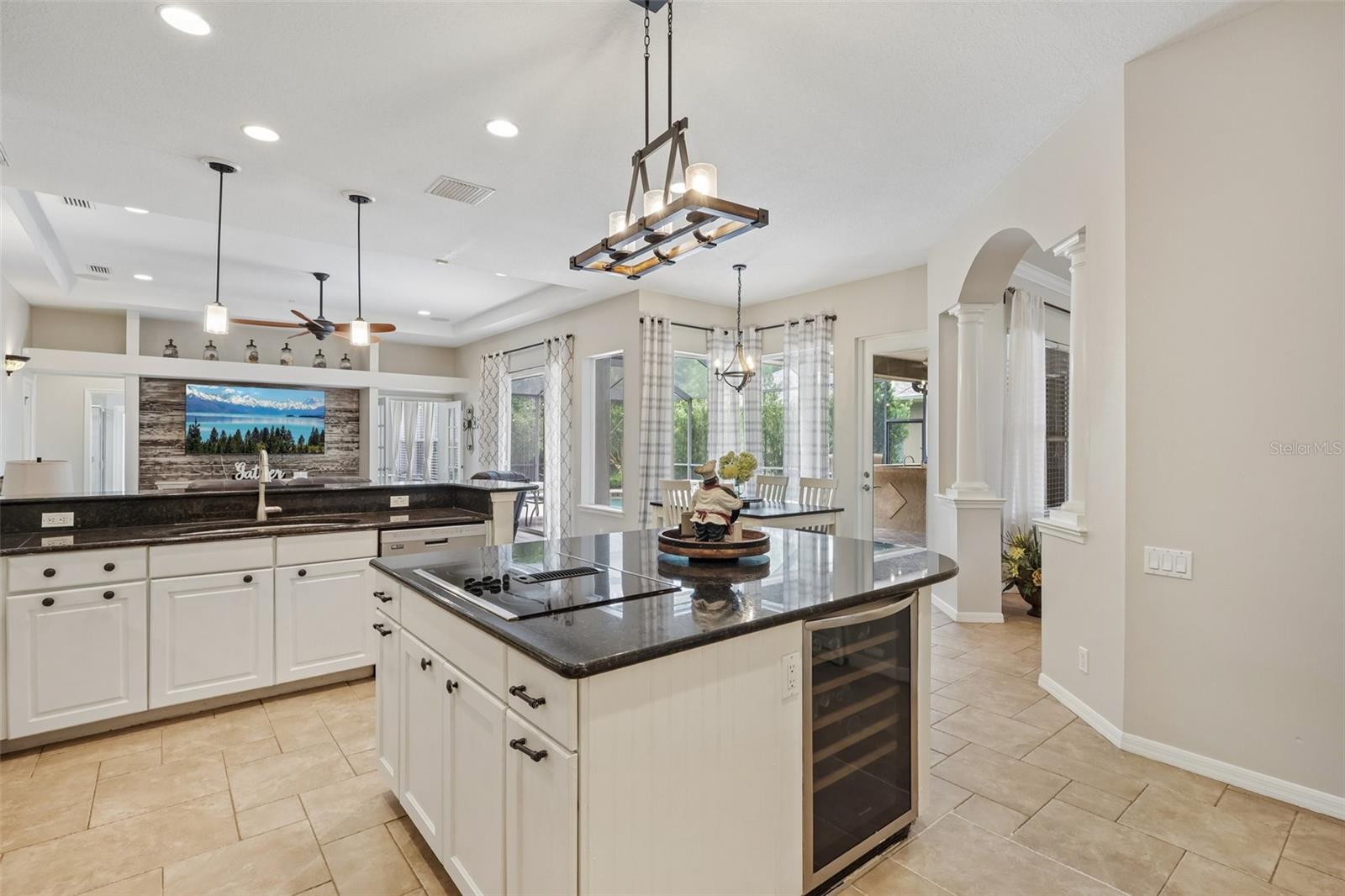 PLANTATION PALMS PH 4-A - Residential