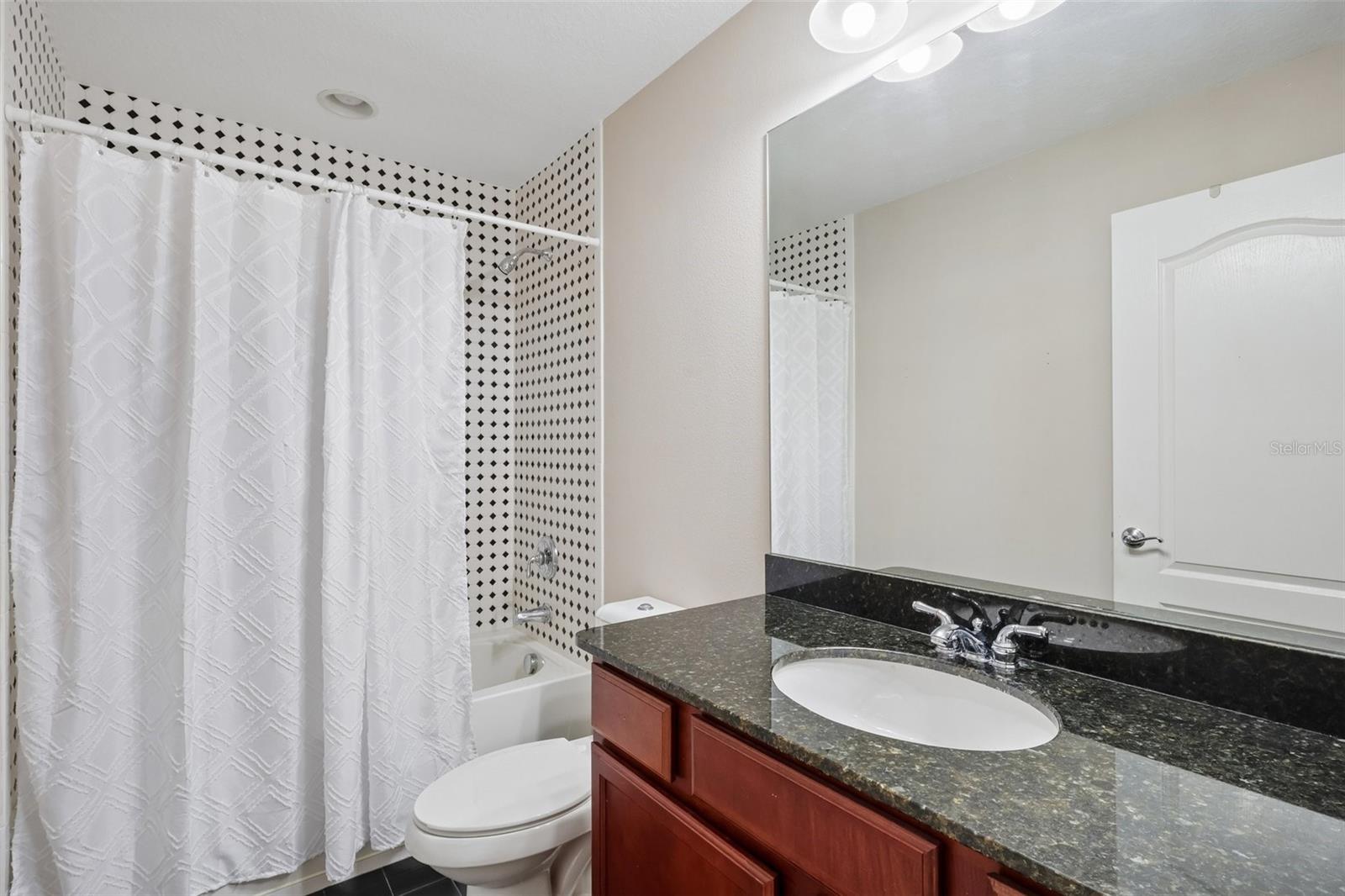 PLANTATION PALMS PH 4-A - Residential