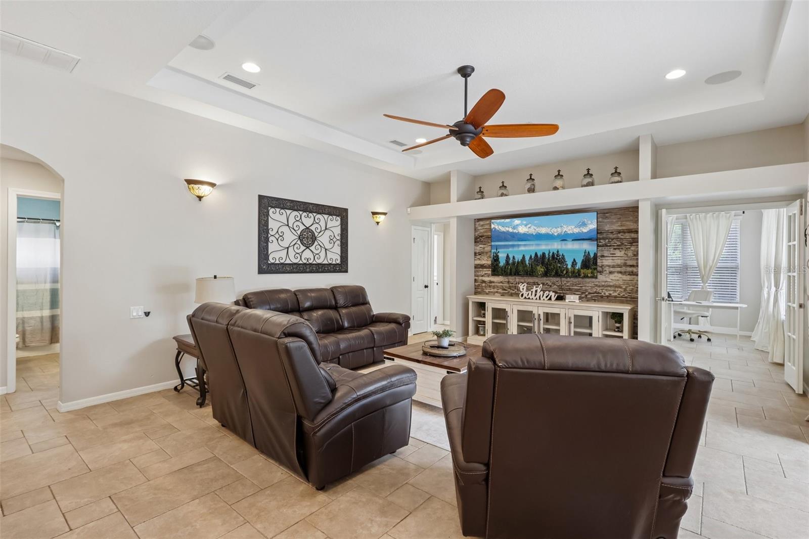 PLANTATION PALMS PH 4-A - Residential