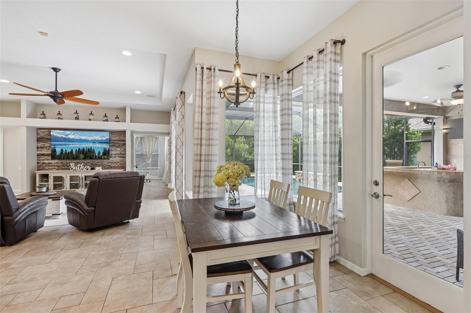 PLANTATION PALMS PH 4-A - Residential
