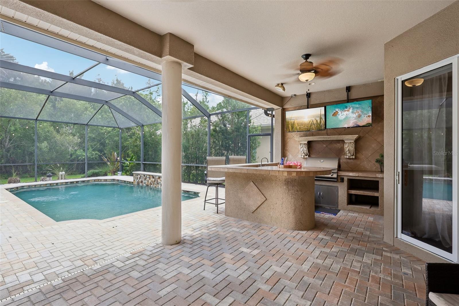PLANTATION PALMS PH 4-A - Residential