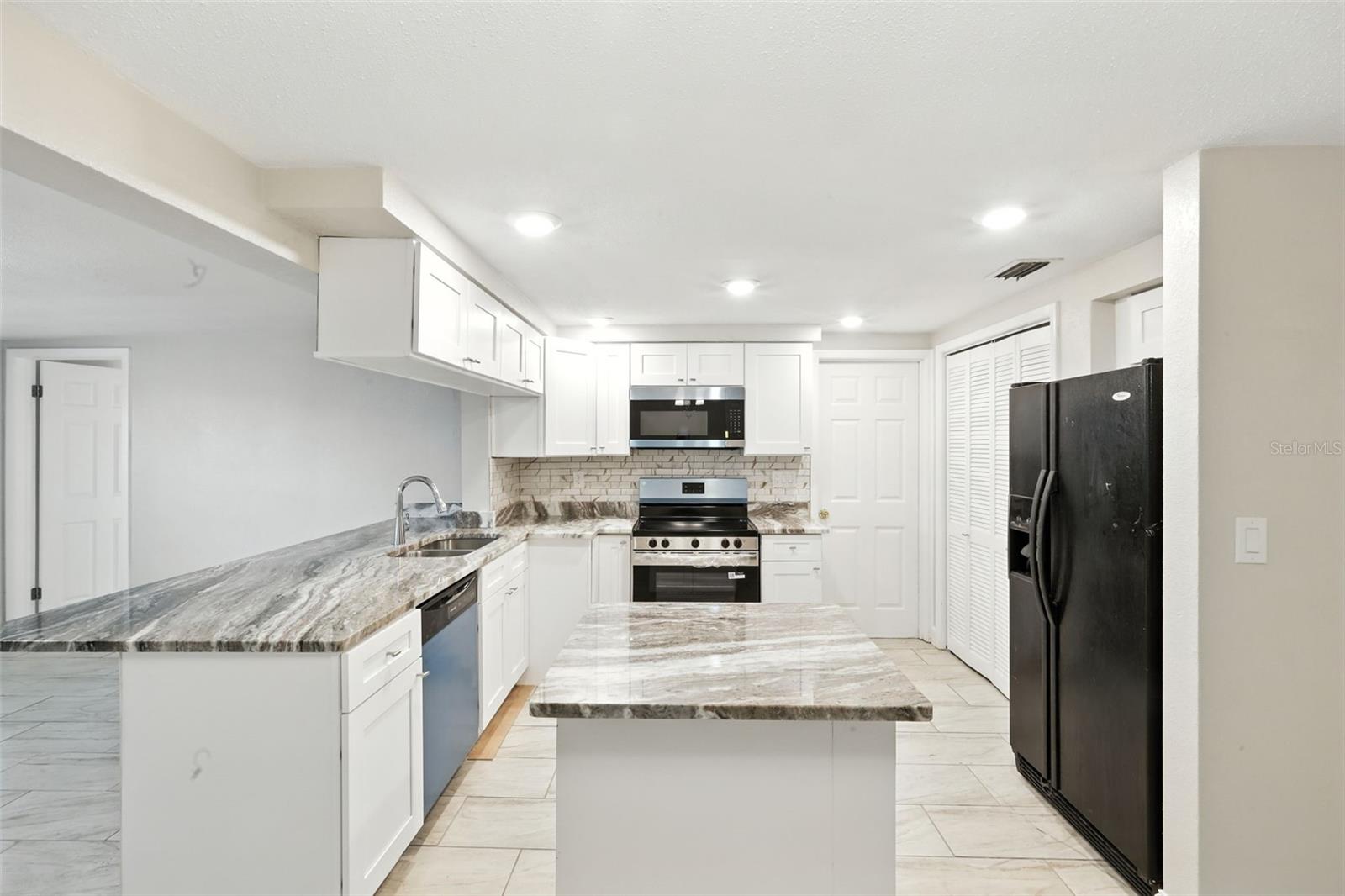 EMBASSY HILLS - Residential
