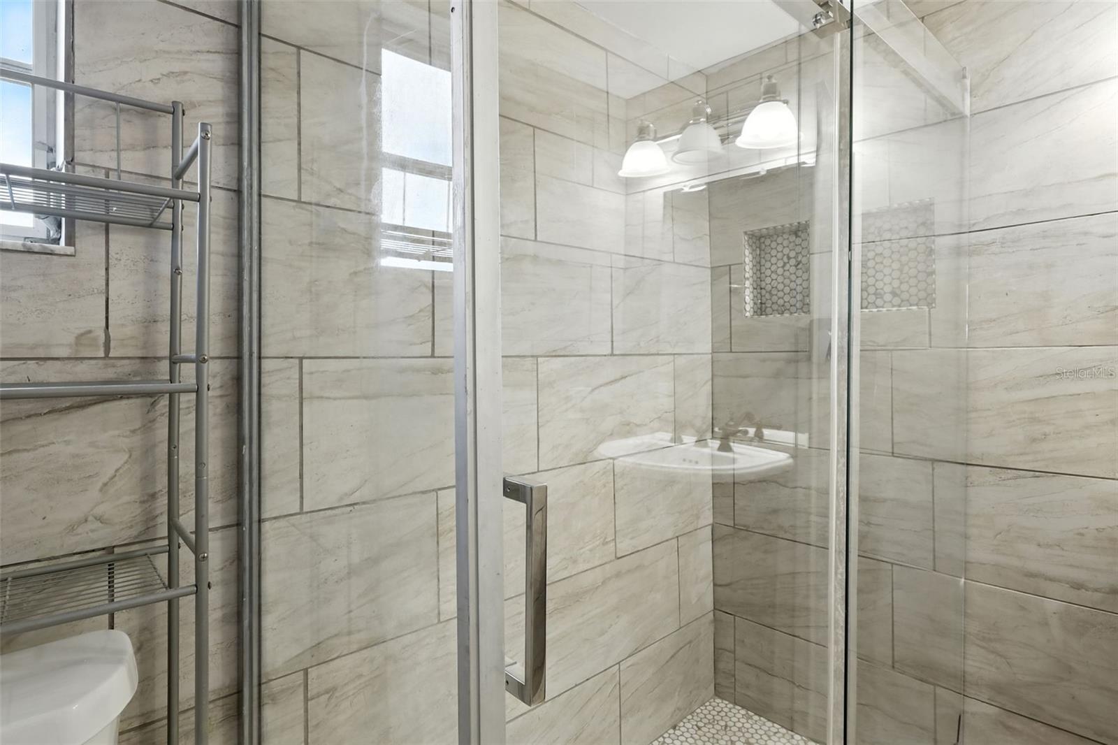 EMBASSY HILLS - Residential