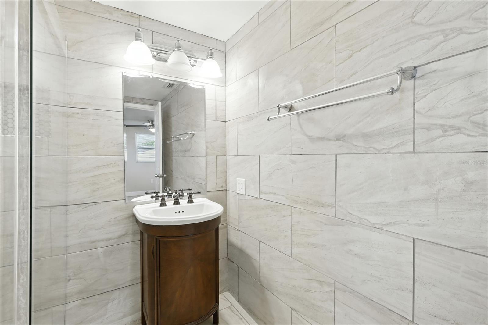 EMBASSY HILLS - Residential