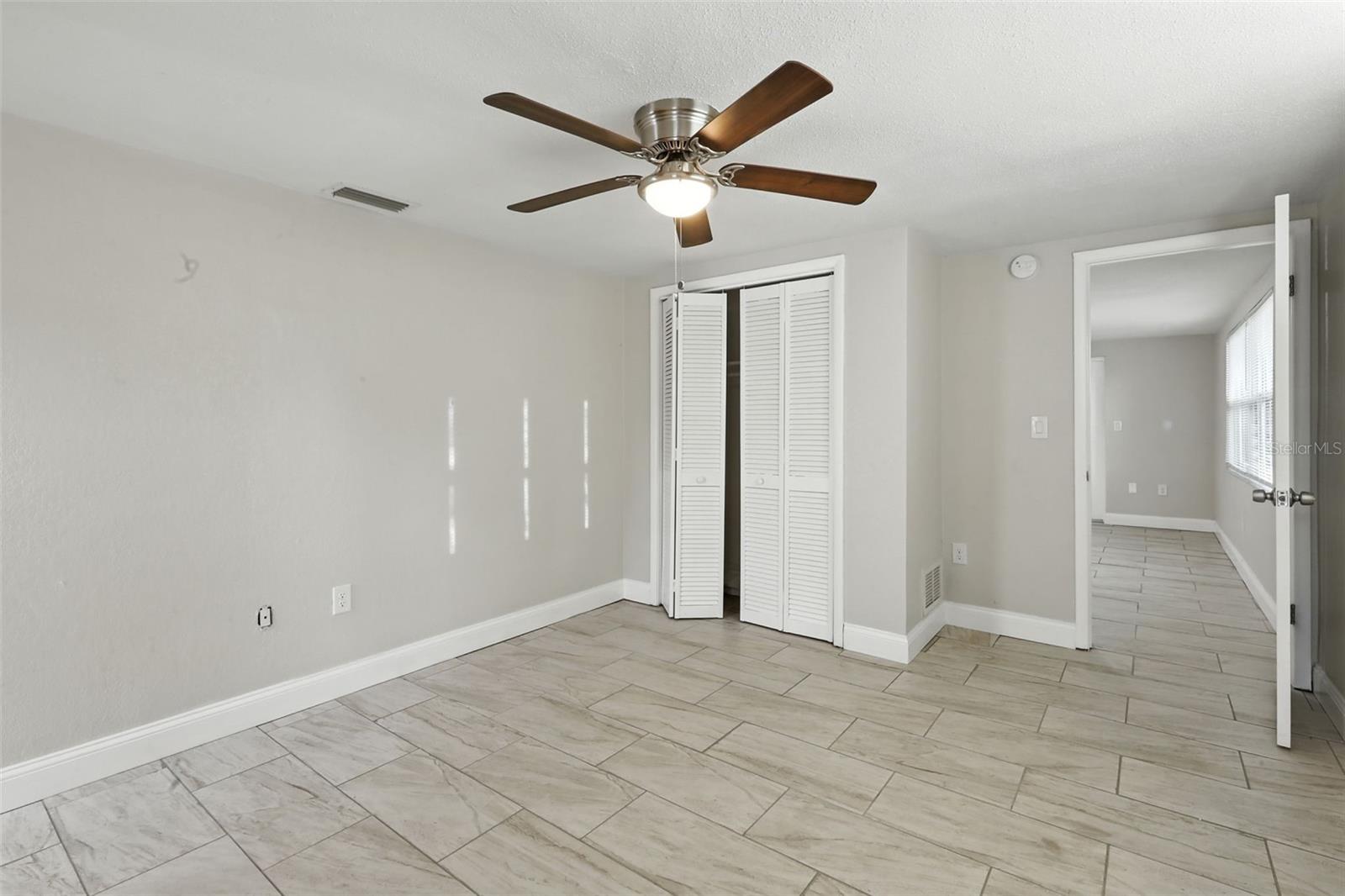 EMBASSY HILLS - Residential