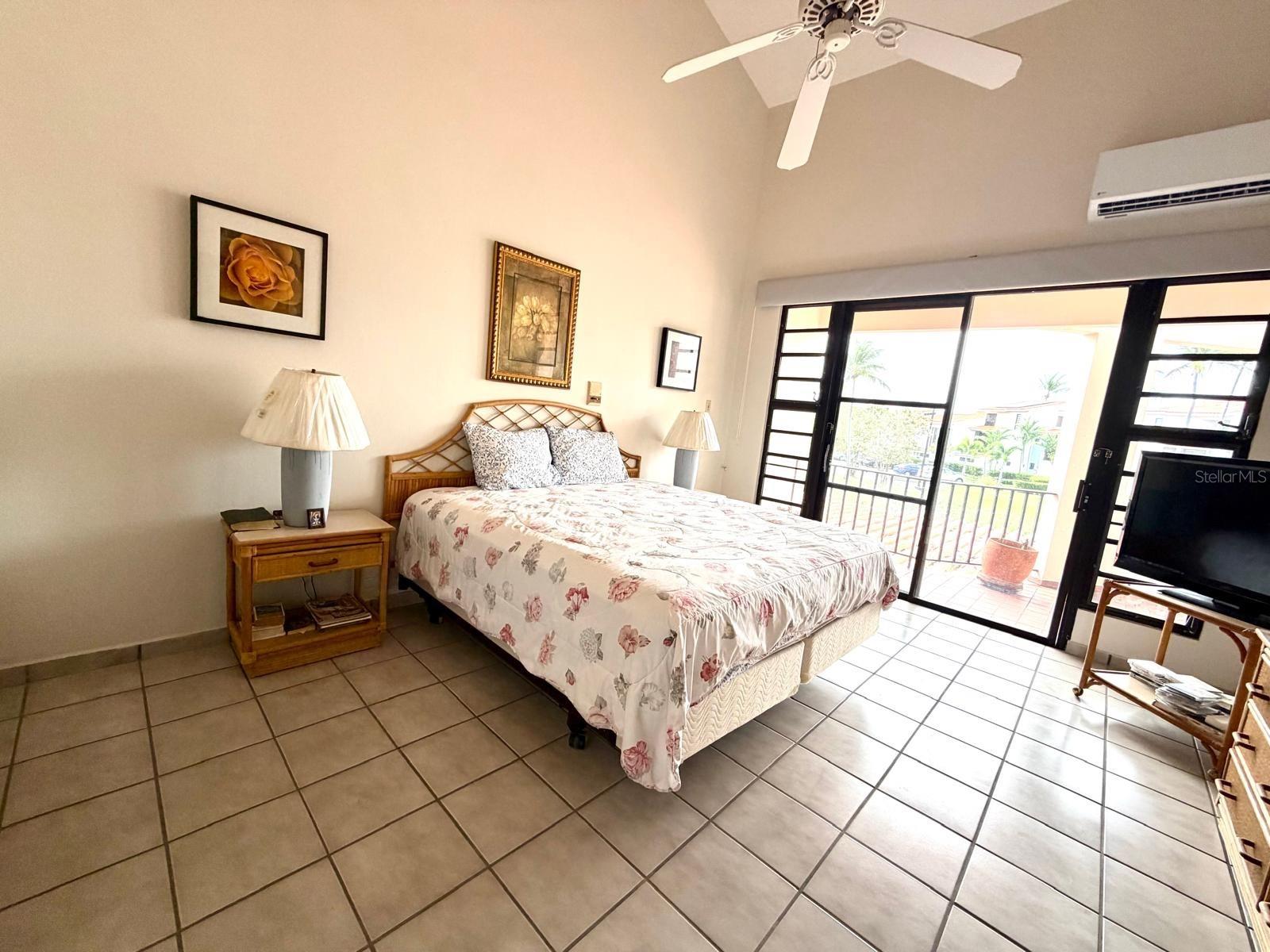 PALMAS DEL MAR FAIRLAKES VILLAGE - Residential