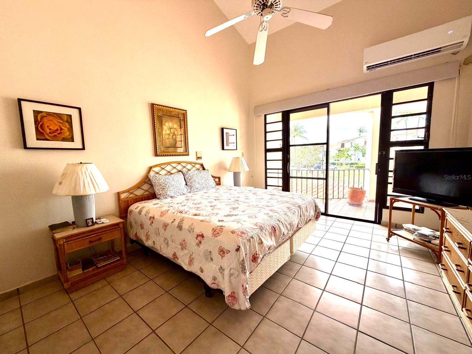 PALMAS DEL MAR FAIRLAKES VILLAGE - Residential