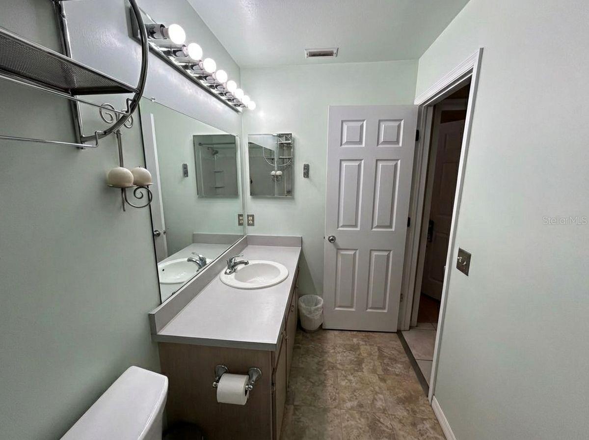 SHOREACRES CENTER - Residential