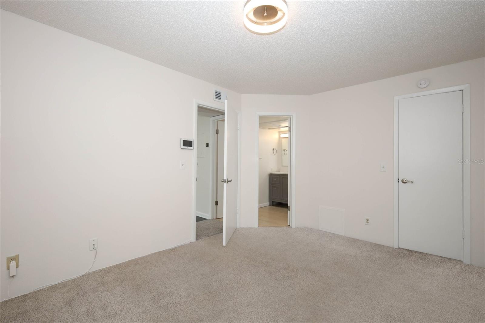 LAKEWOOD PARK A CONDO - Residential