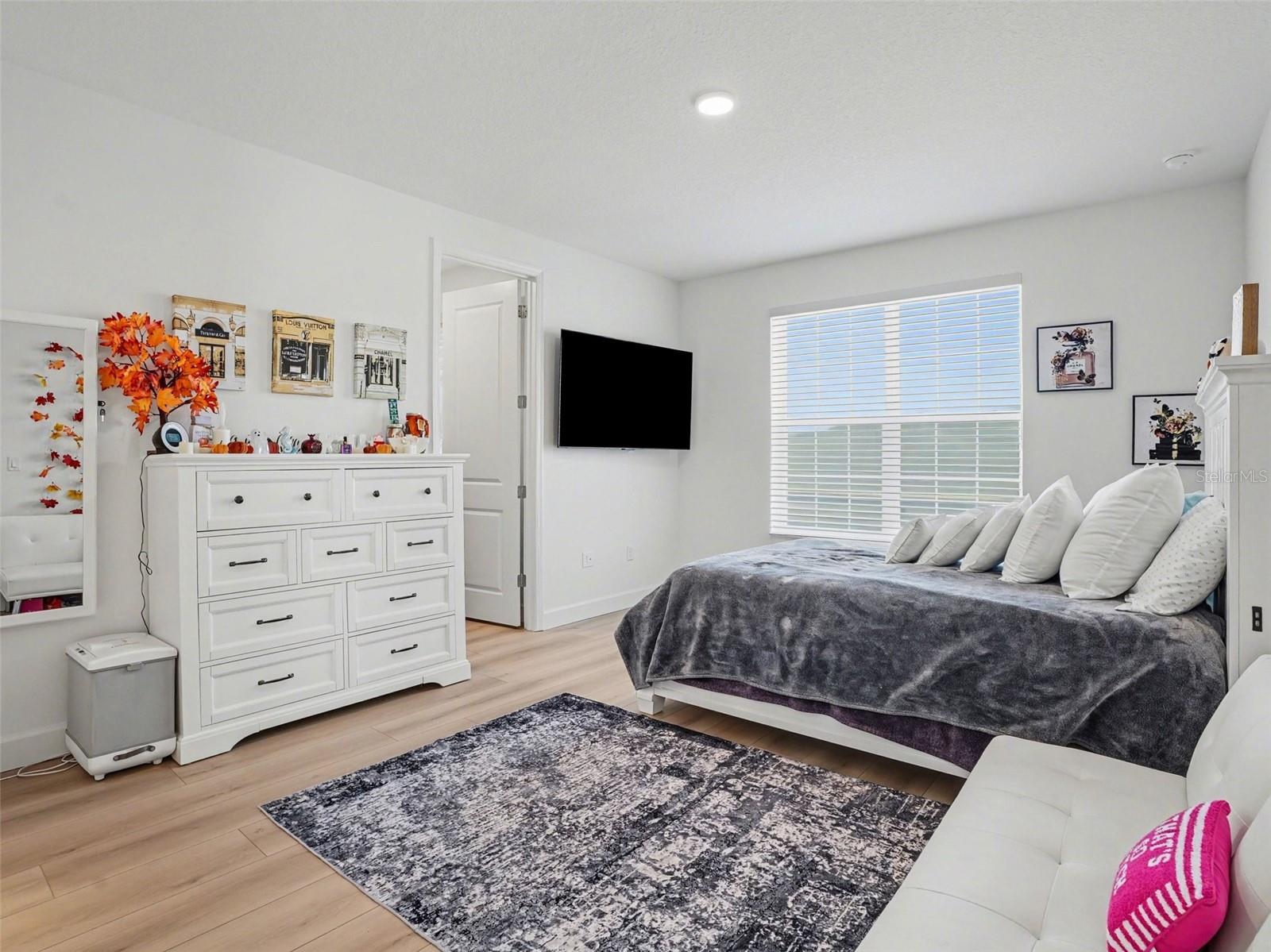 RAVENCLIFFE - Residential
