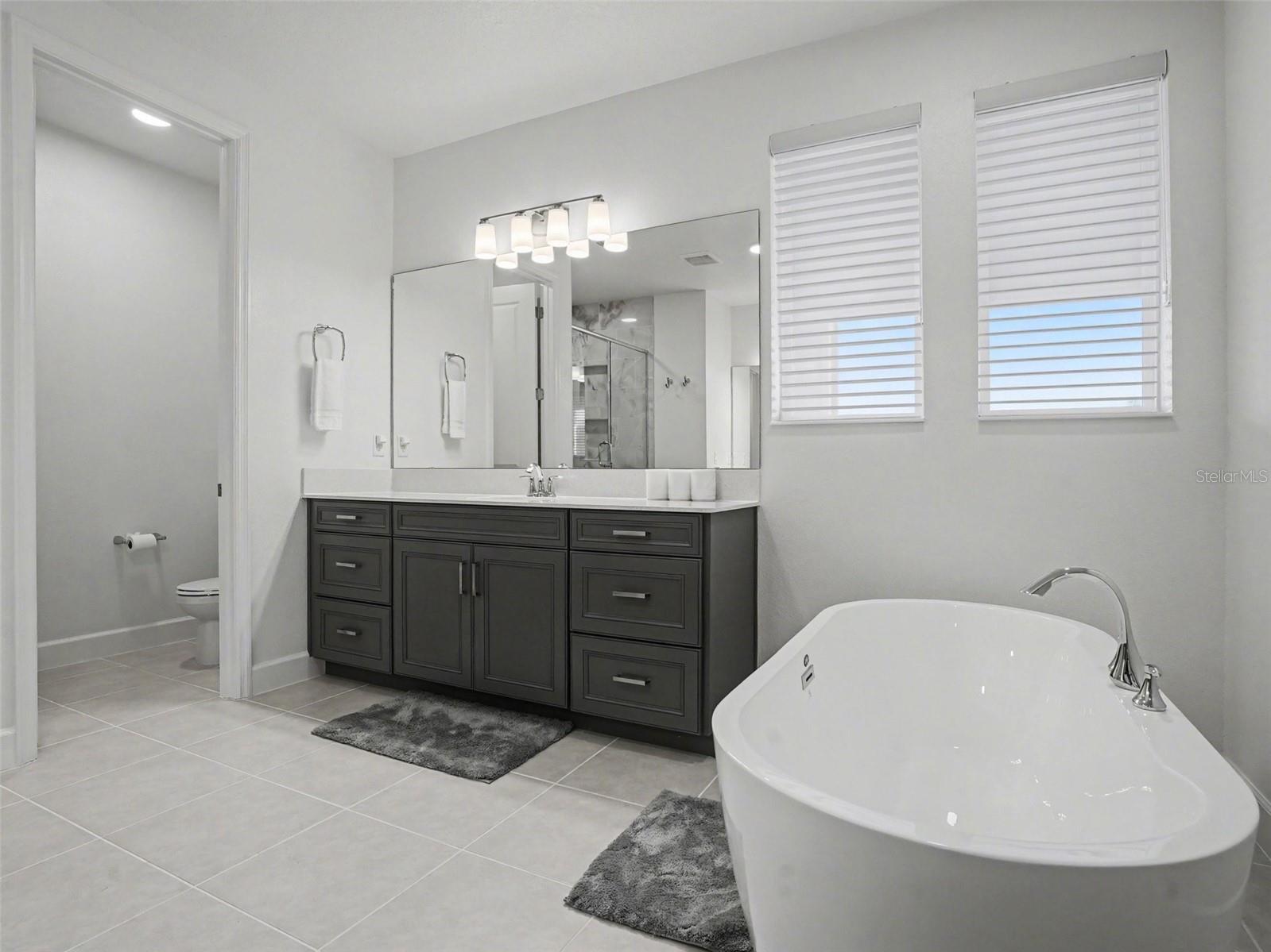 RAVENCLIFFE - Residential