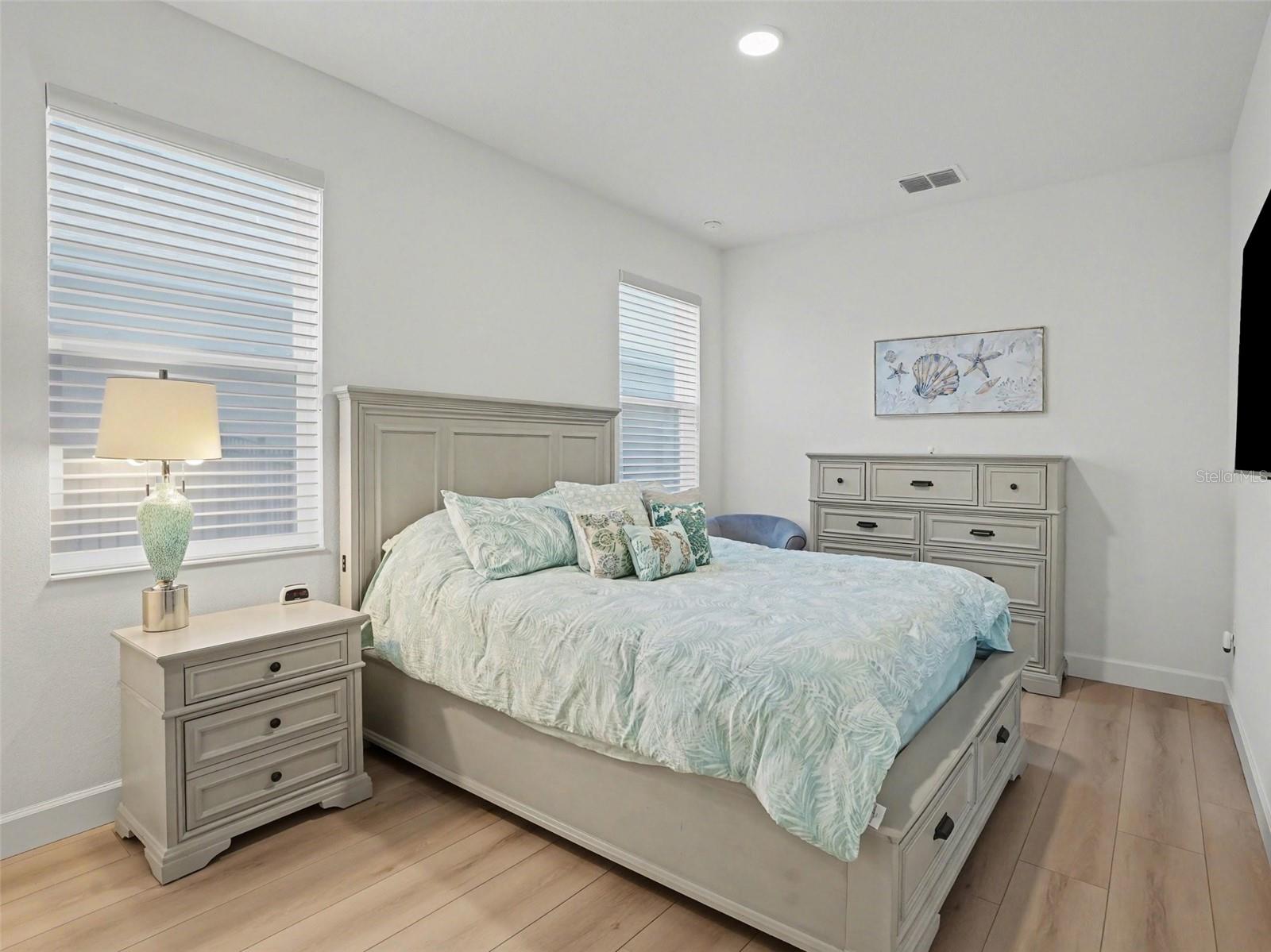 RAVENCLIFFE - Residential