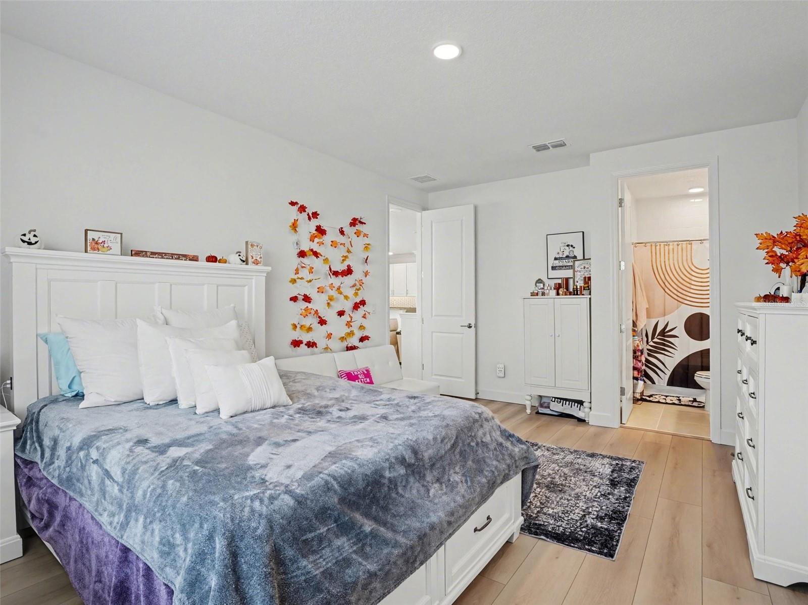 RAVENCLIFFE - Residential