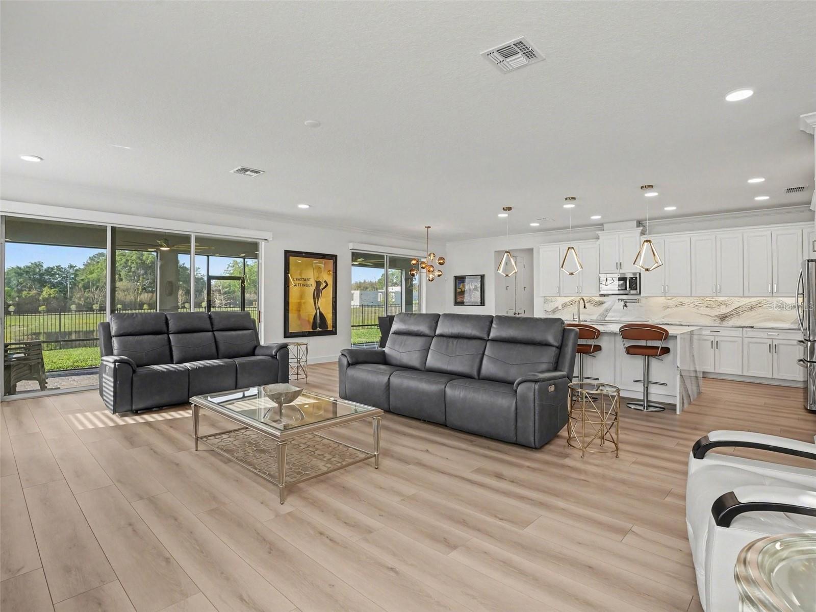 RAVENCLIFFE - Residential