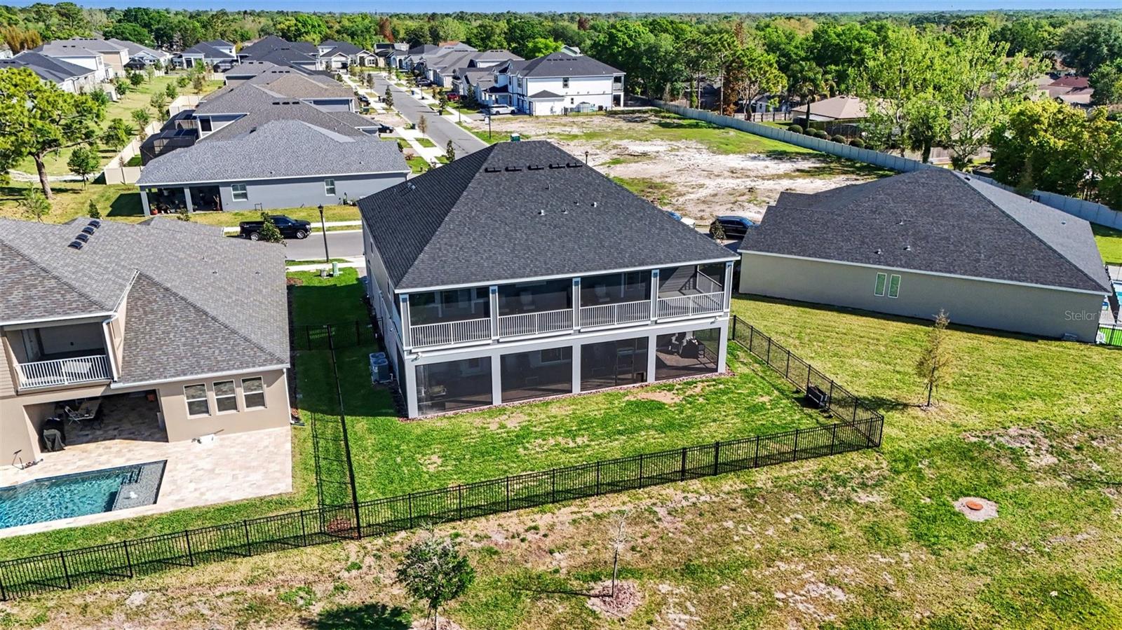 RAVENCLIFFE - Residential