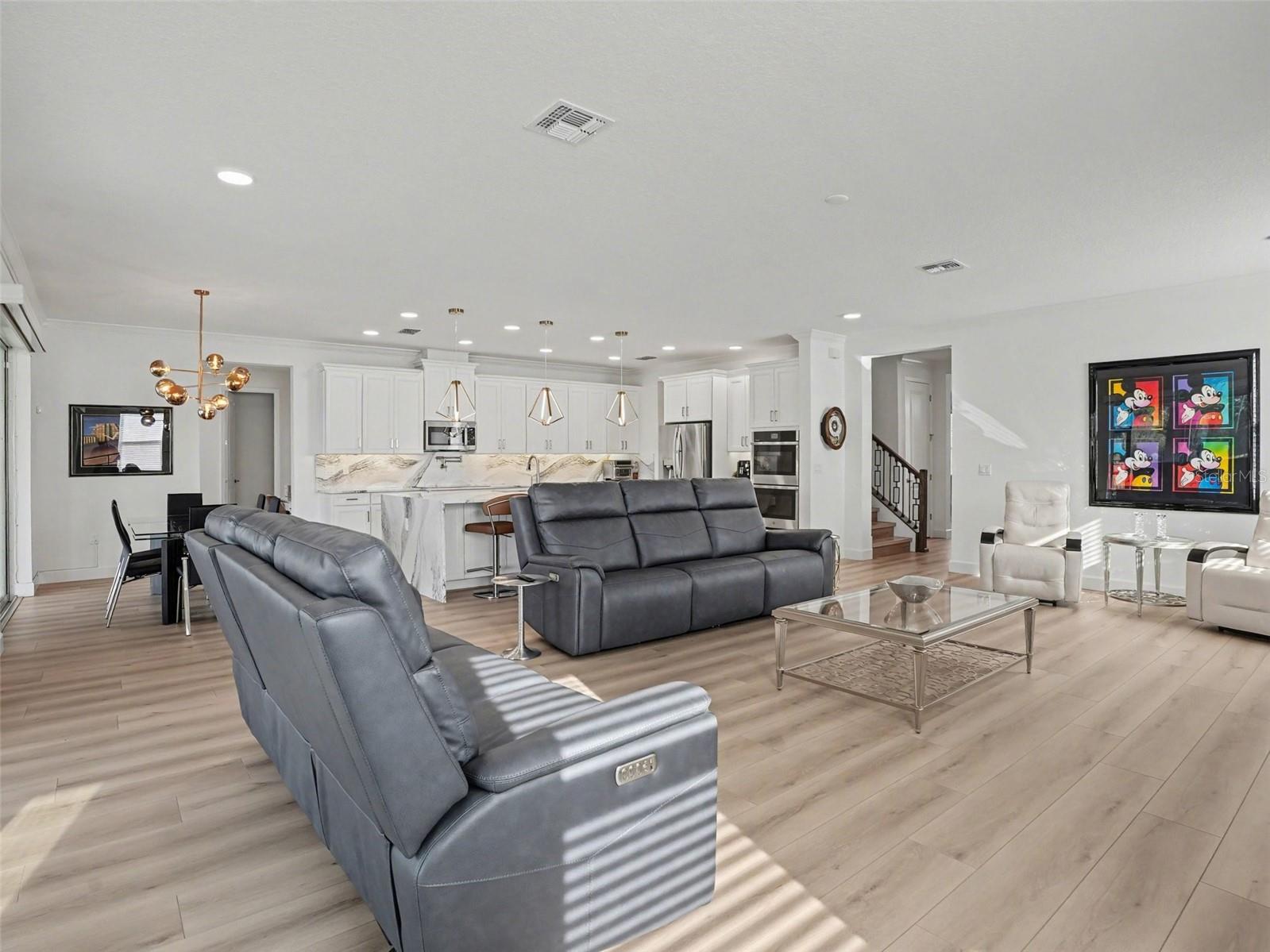RAVENCLIFFE - Residential
