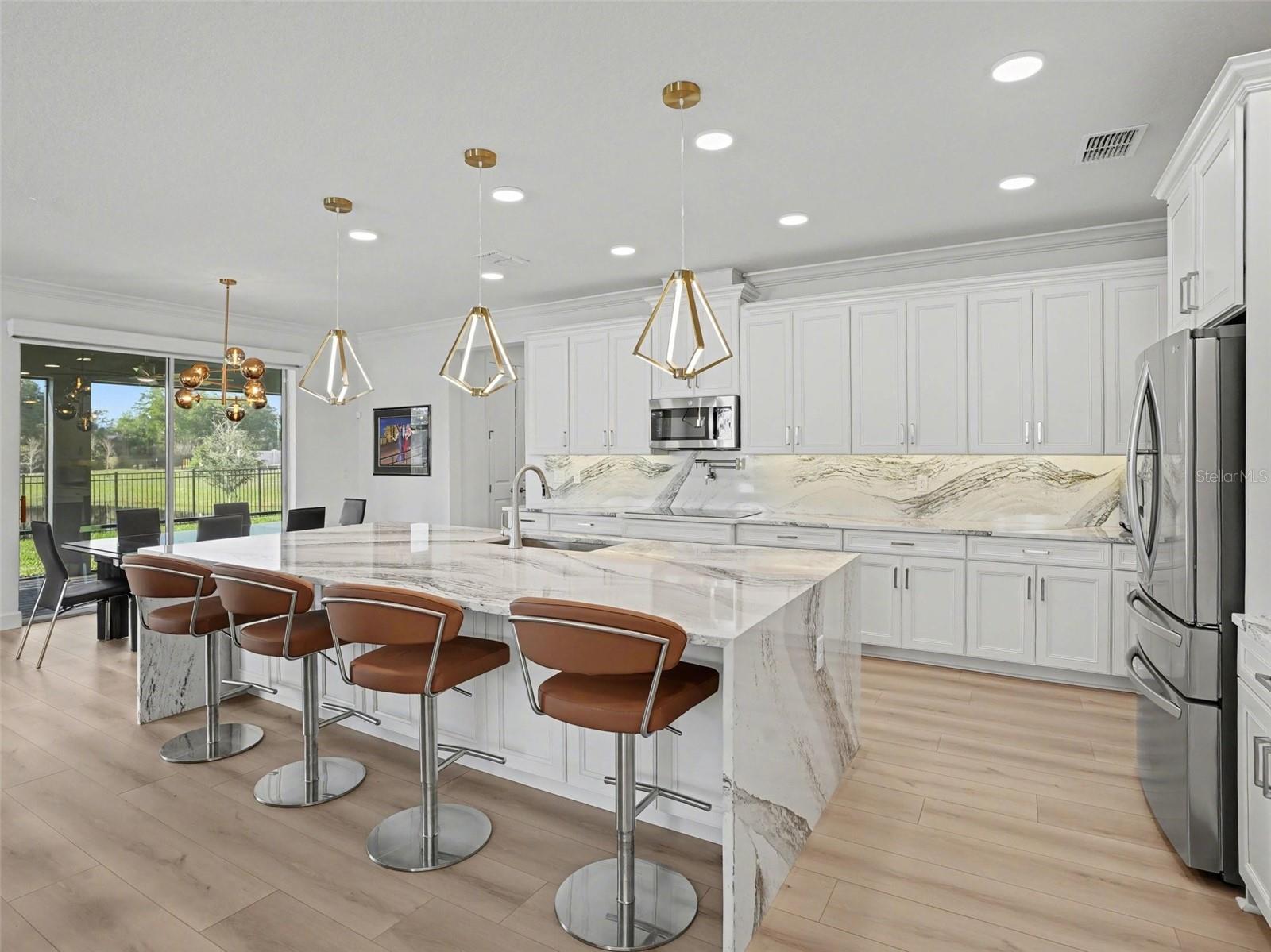 RAVENCLIFFE - Residential