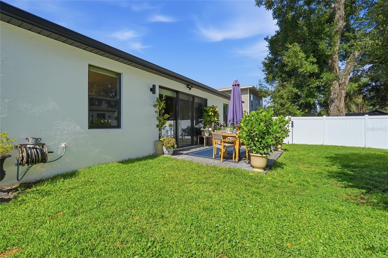 CLOVERLAWN - Residential