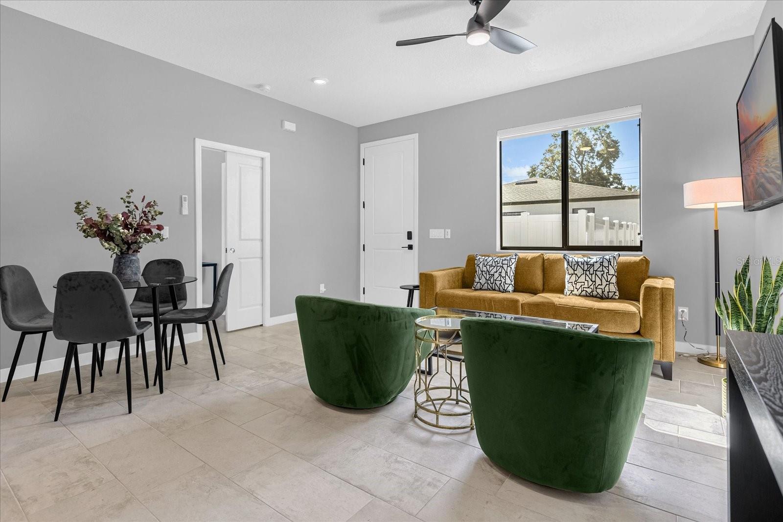 CLOVERLAWN - Residential