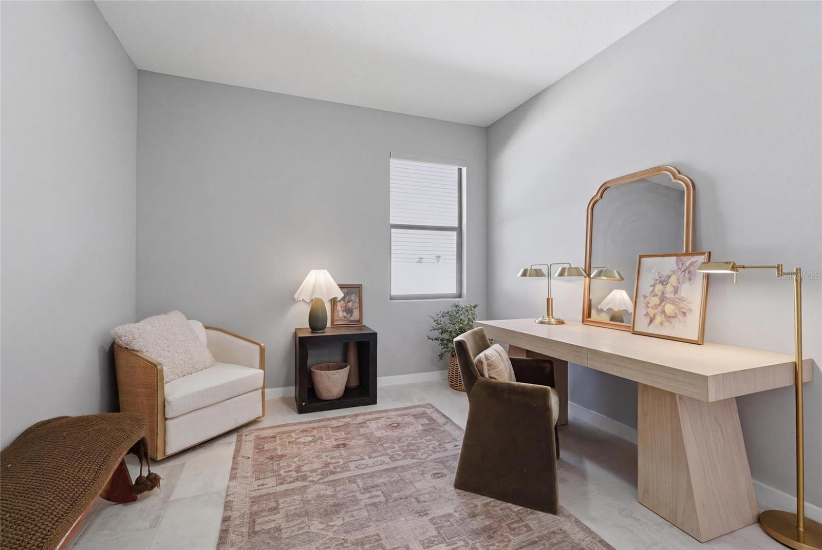 CLOVERLAWN - Residential