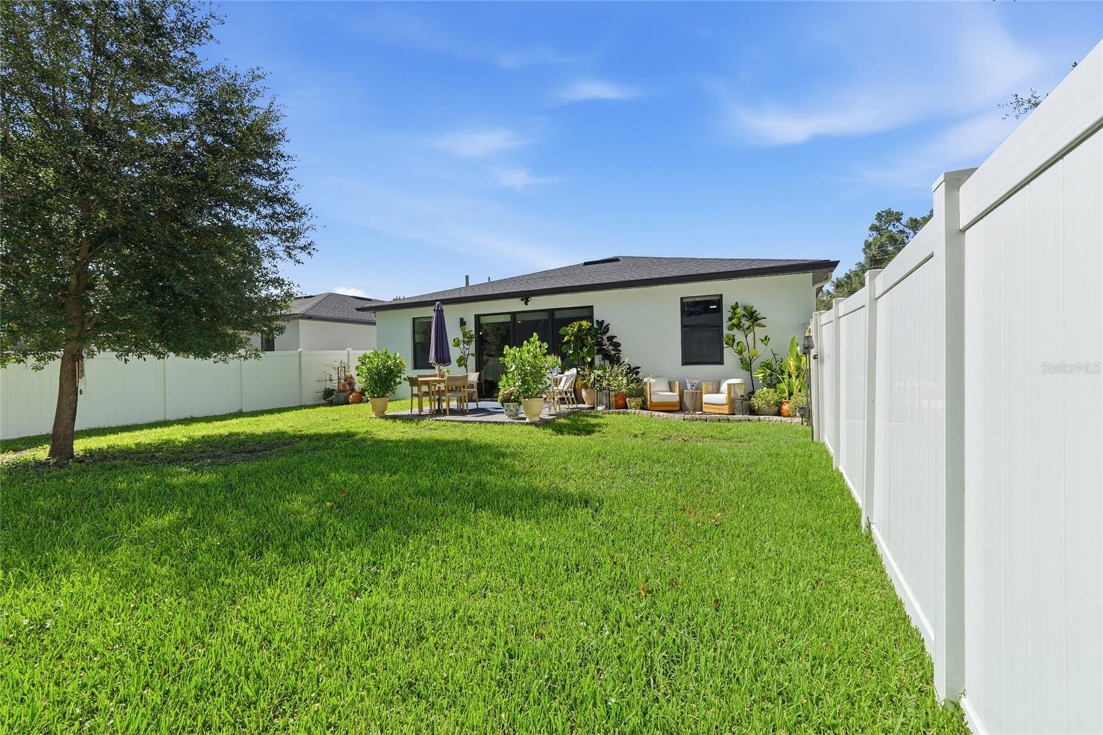 CLOVERLAWN - Residential