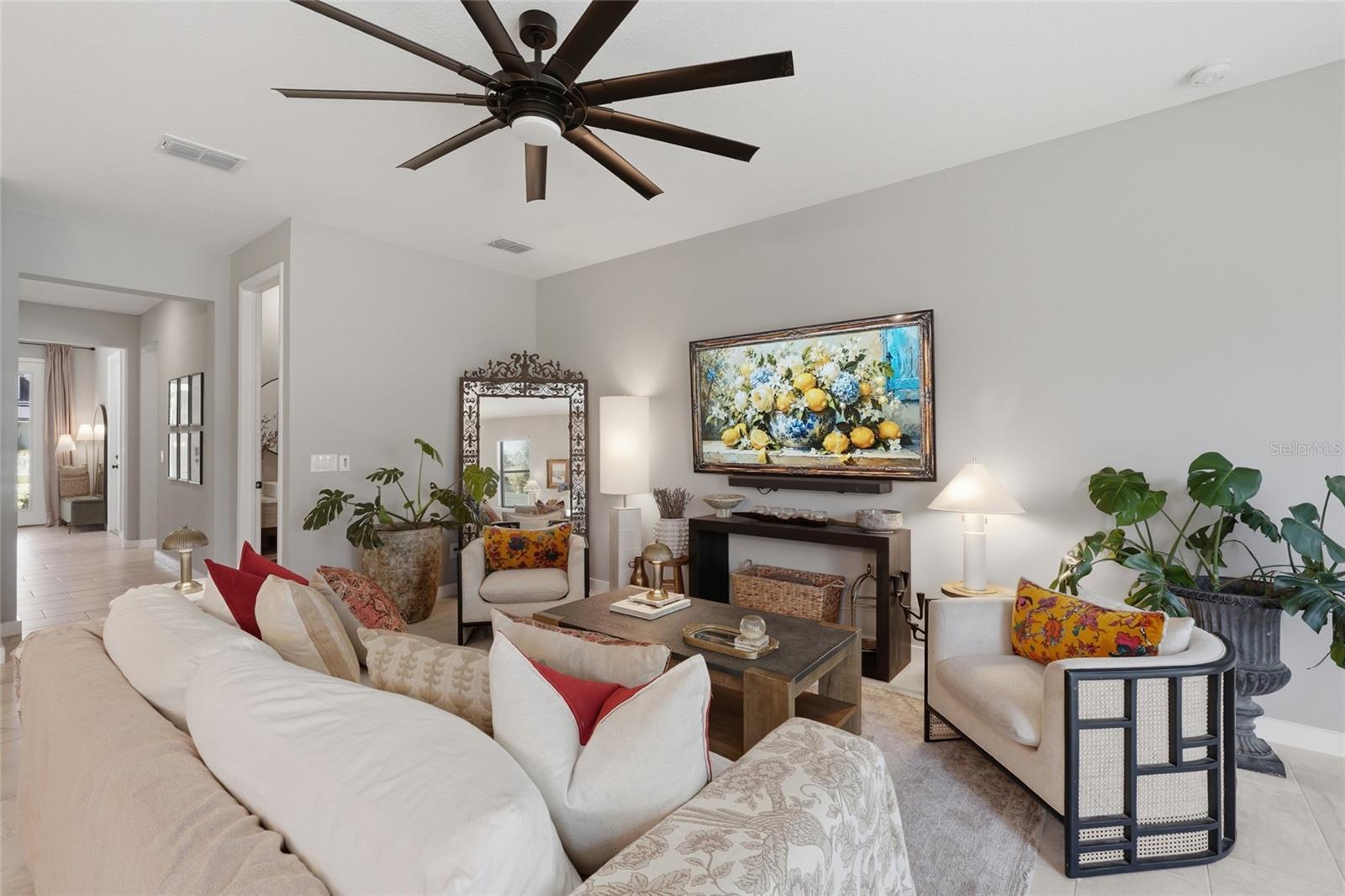 CLOVERLAWN - Residential