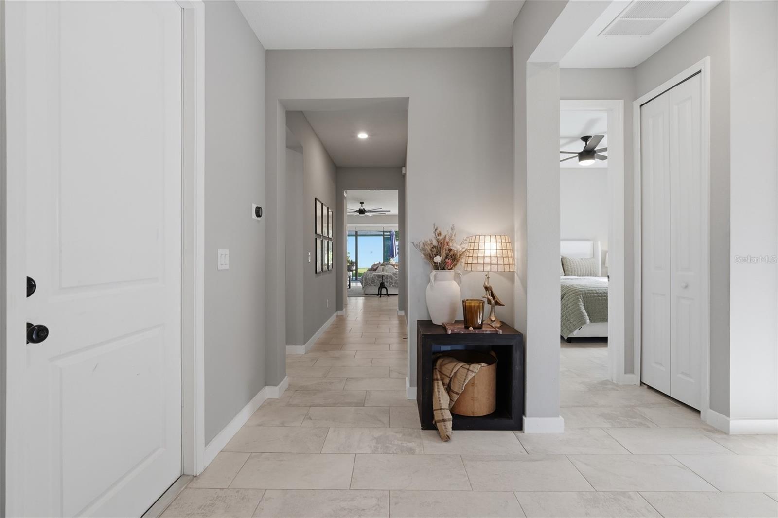CLOVERLAWN - Residential
