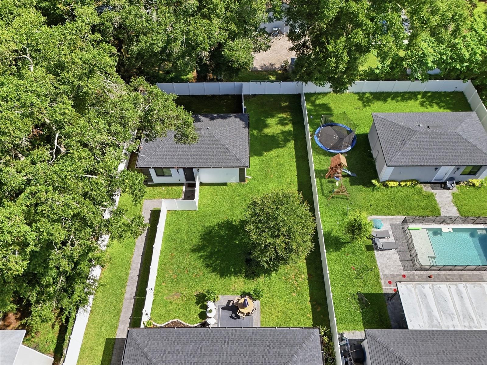 CLOVERLAWN - Residential