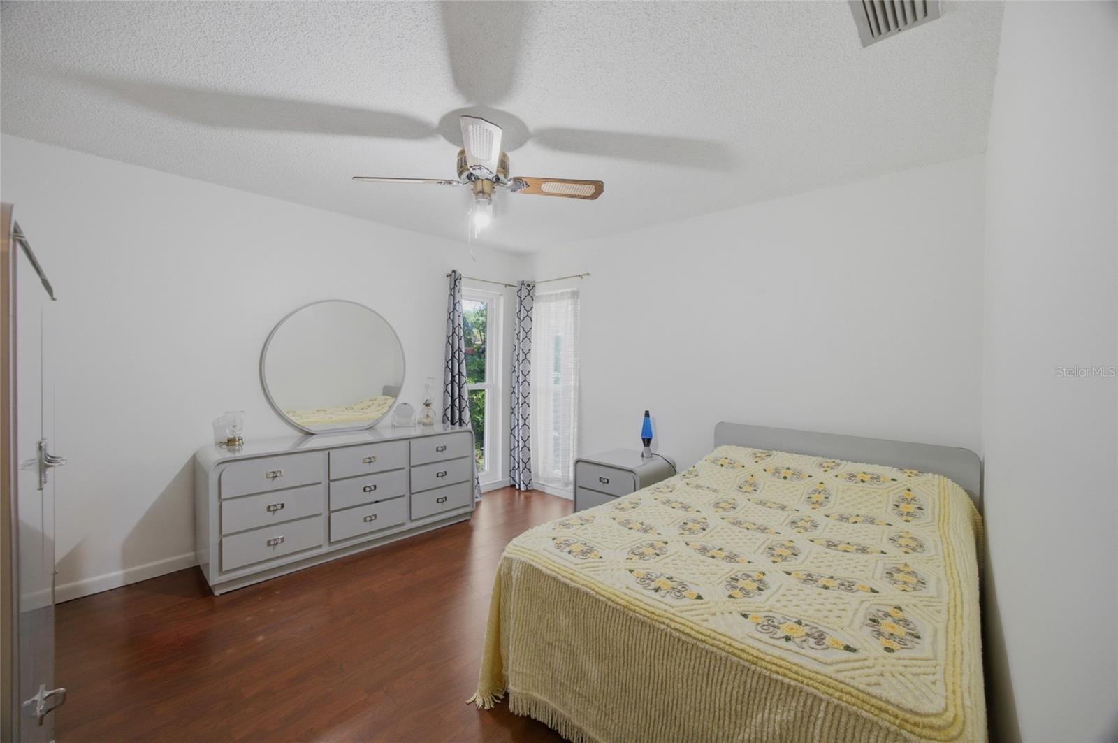 NORTH POINTE UNIT III - Residential