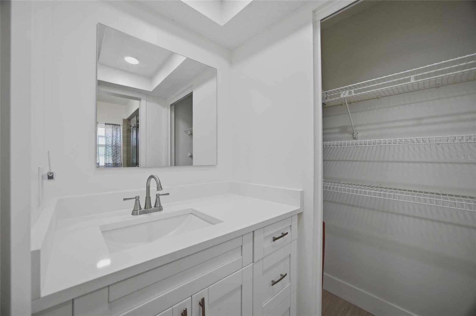 NORTH POINTE UNIT III - Residential