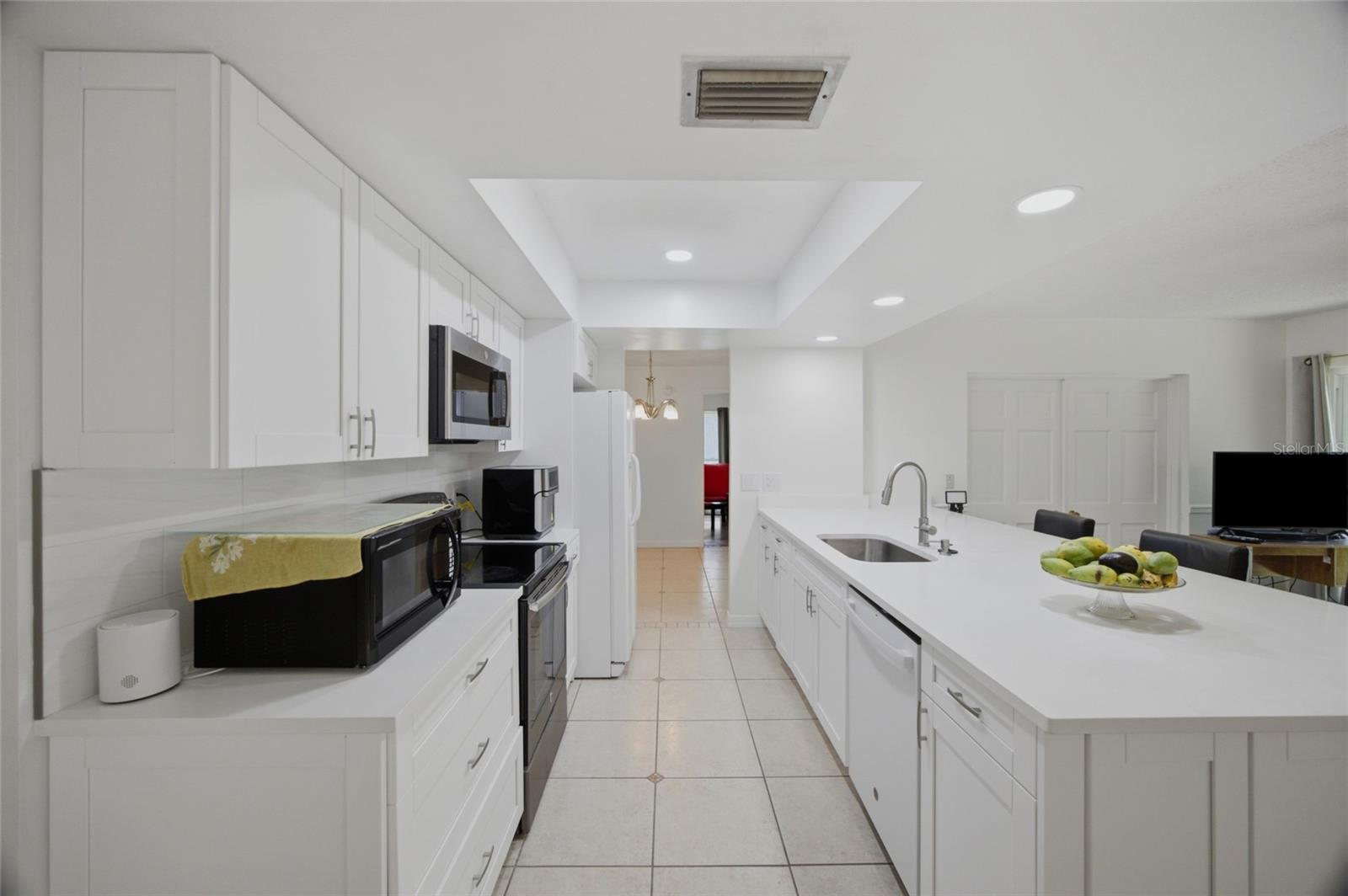 NORTH POINTE UNIT III - Residential
