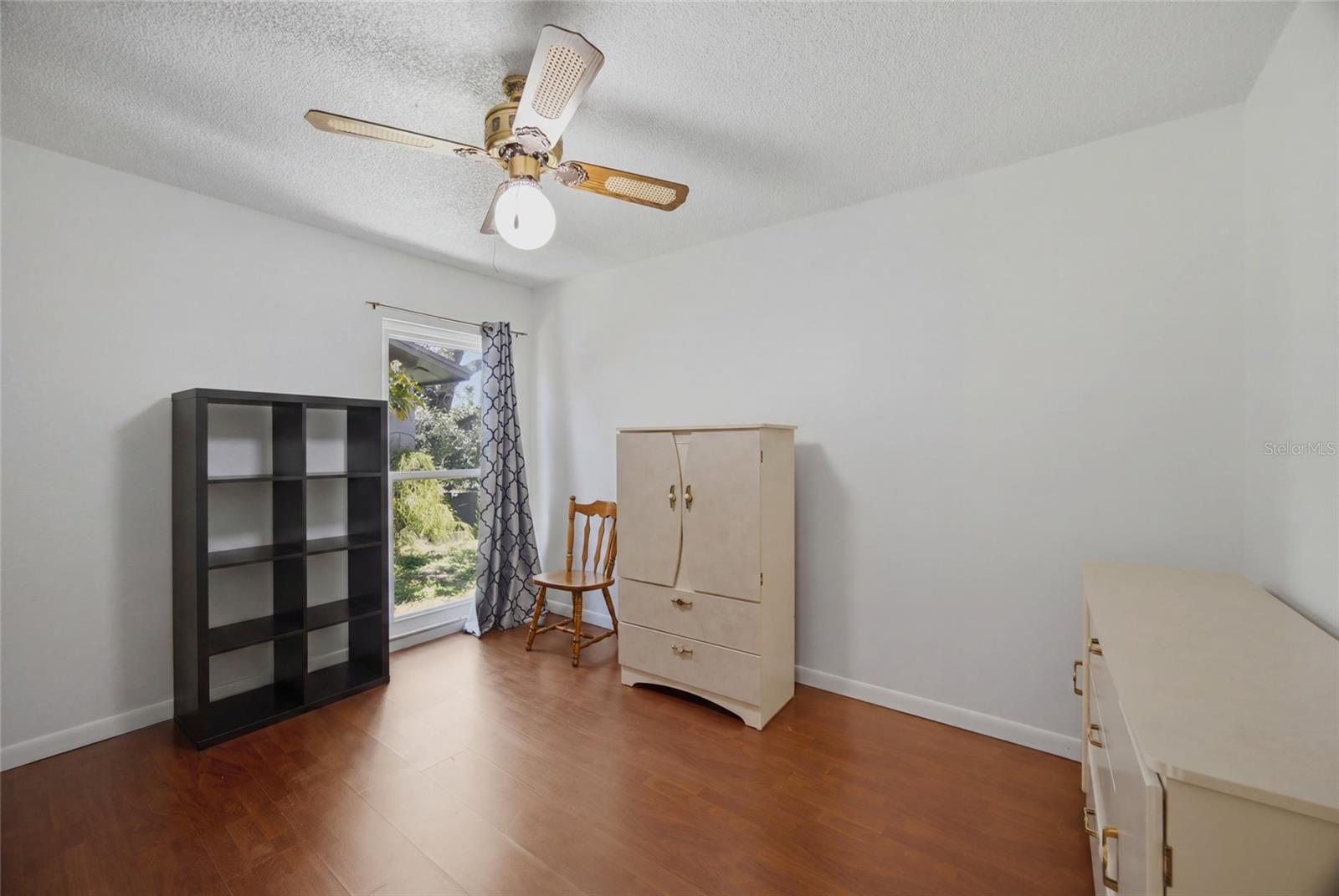 NORTH POINTE UNIT III - Residential