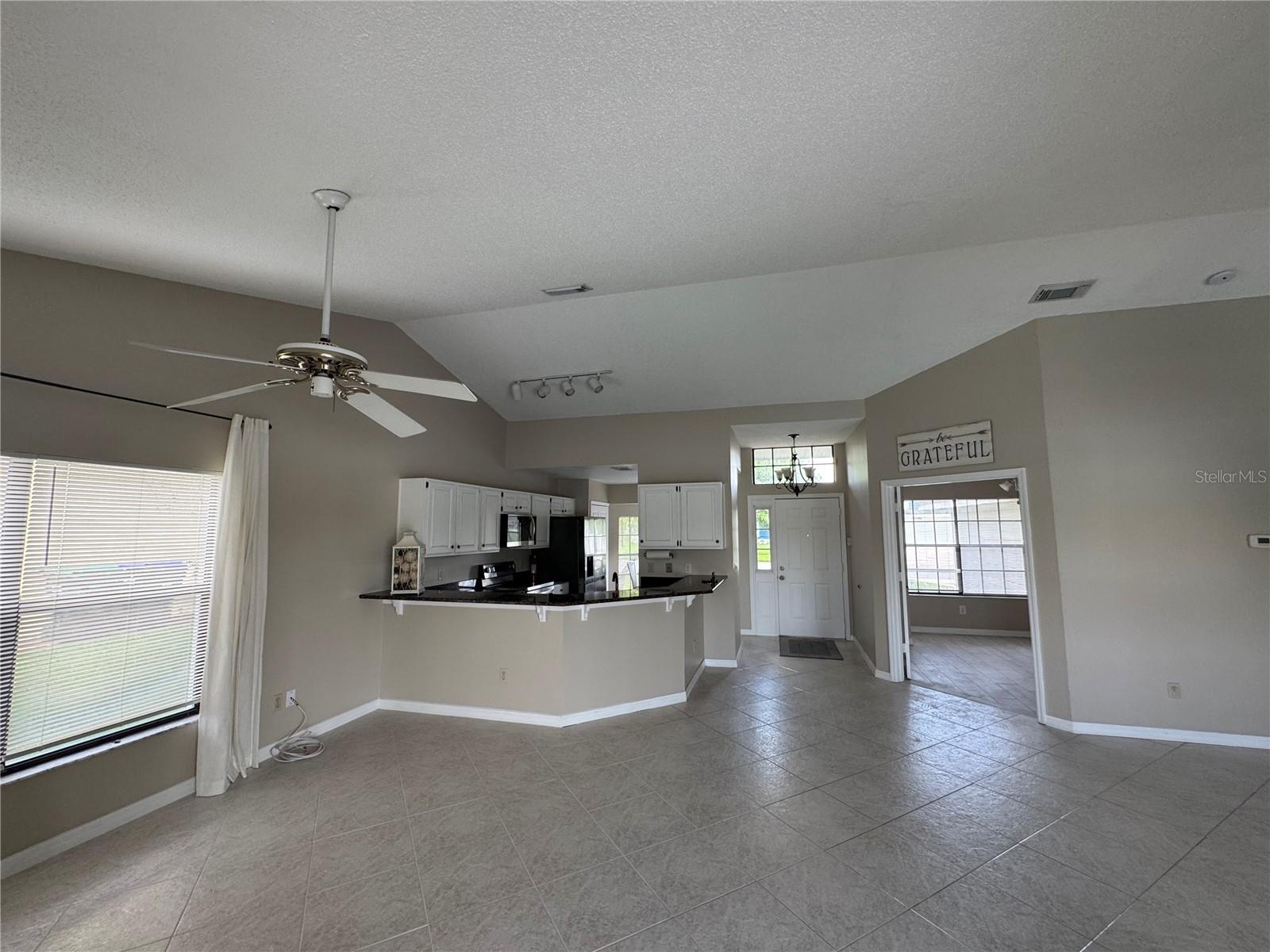 HUNTERS CREEK TR 145 PH 03 - Residential Lease