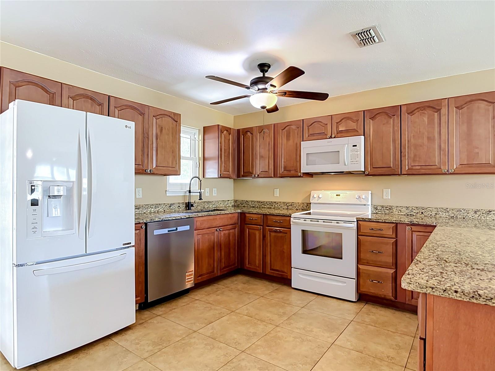 DELTONA LAKES UNIT 35 - Residential