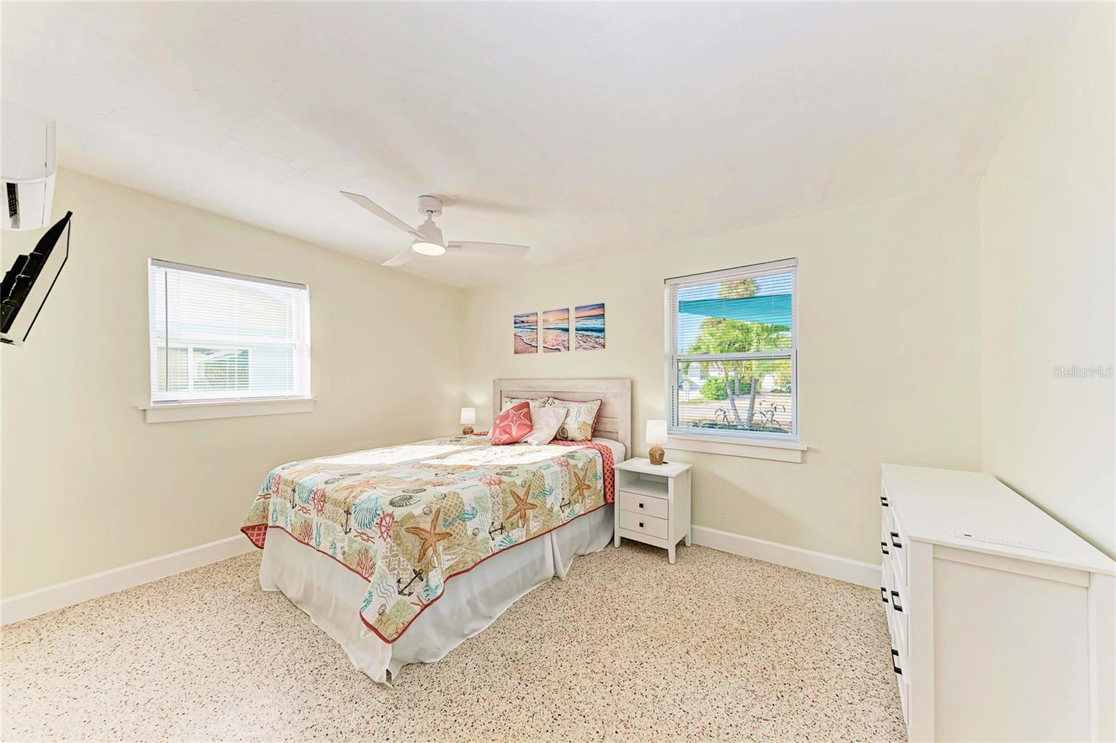 SUNRISE PARK REP - Residential