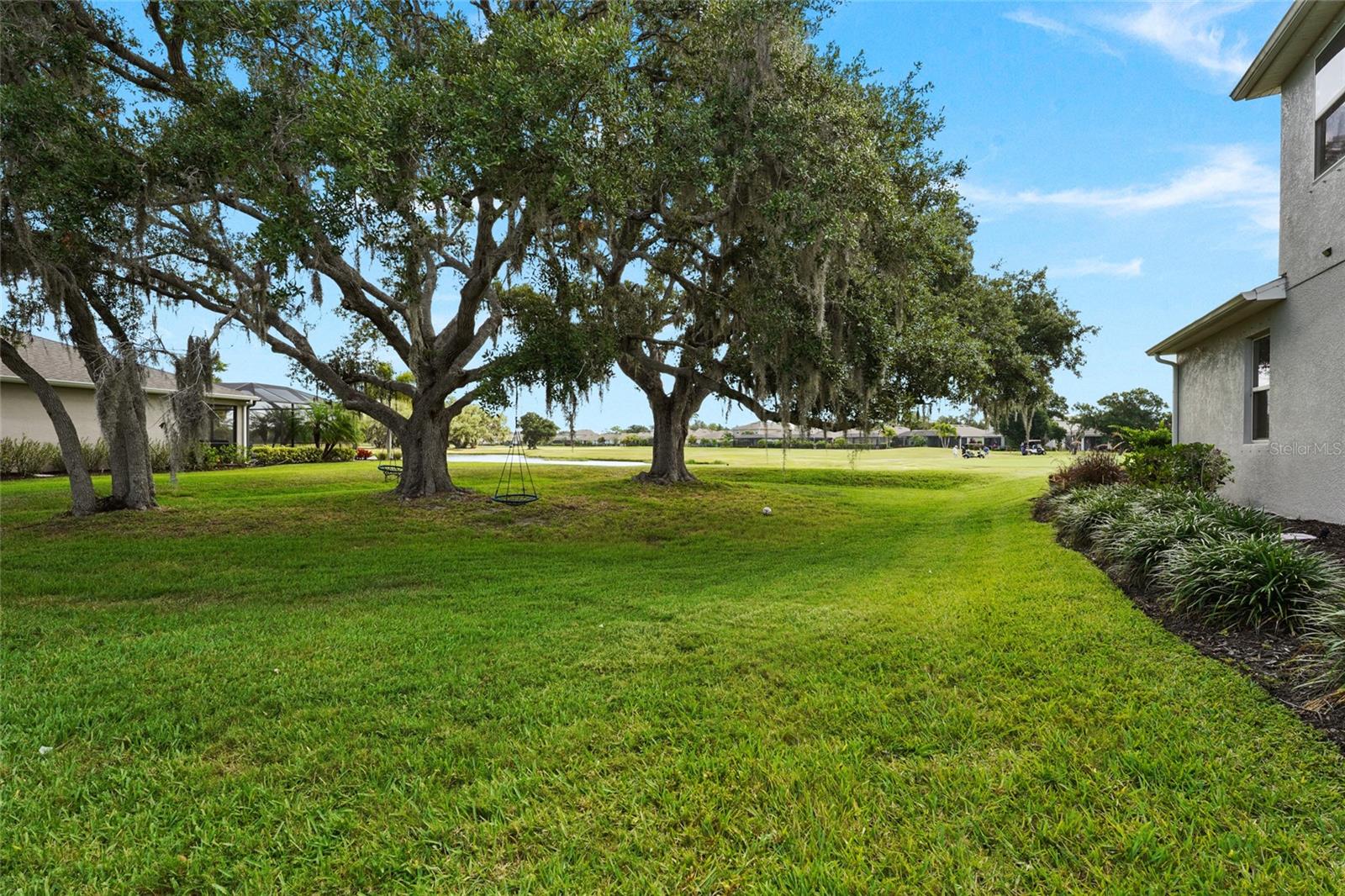 FAIRWAYS/BENT TREE - Residential