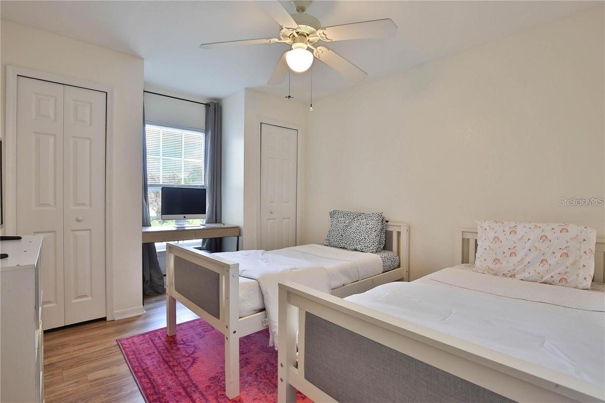 ADMIRALS WALK - Residential Lease