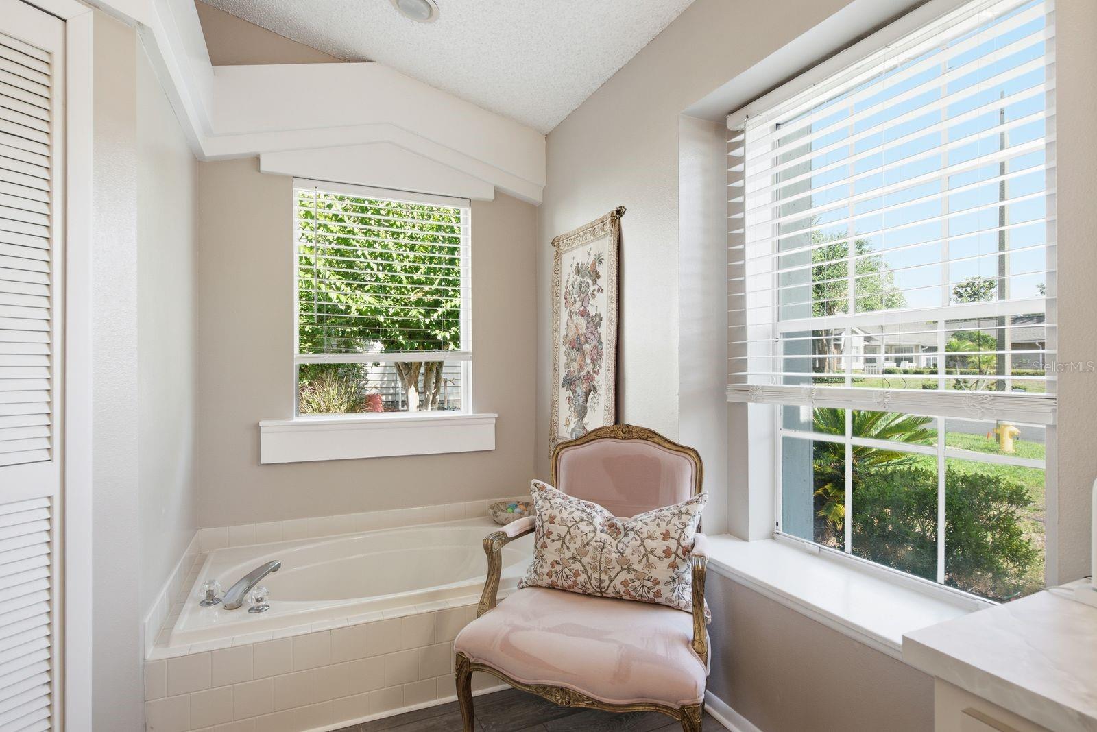 DEEP SPRING - Residential