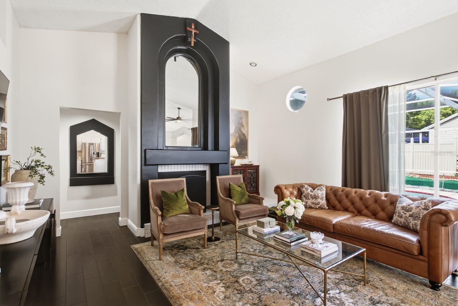 DEEP SPRING - Residential