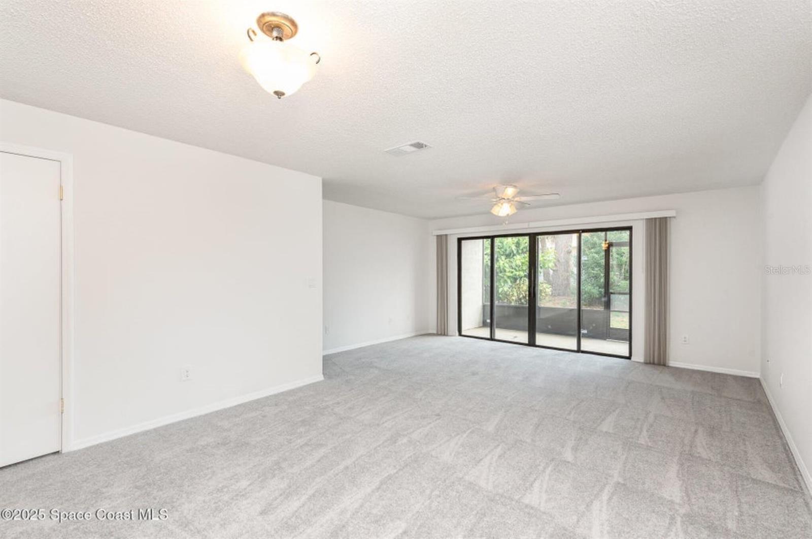 ROYAL OAK GOLF & COUNTRY CLUB SEC 09 - Residential