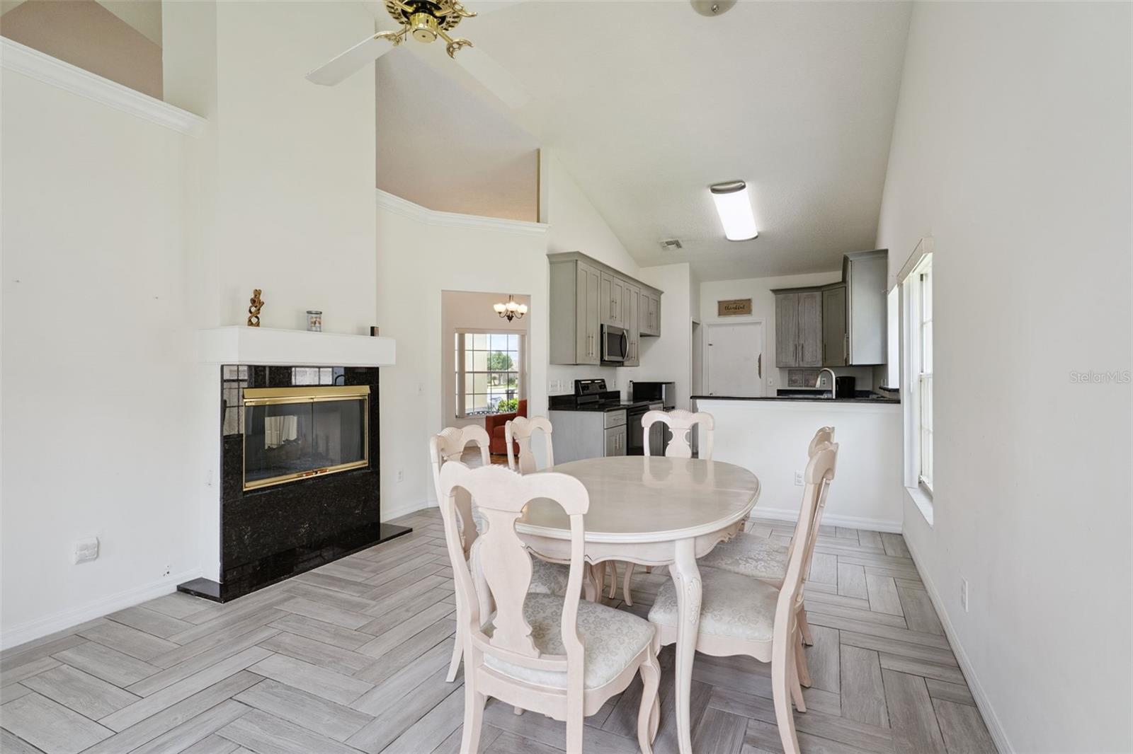 HUNTERS CREEK TR 150 PH 03 - Residential